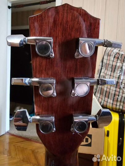 Fender CD60S Nat + чехол + каподастр + подставка