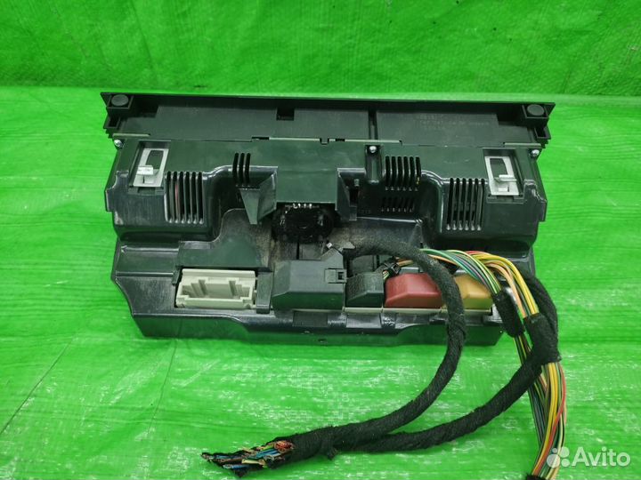 Блок управления климат-контролем Audi Q7 2005-2015