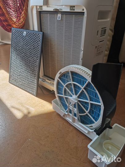 Климатический комплекс Philips AC2729/51 белый