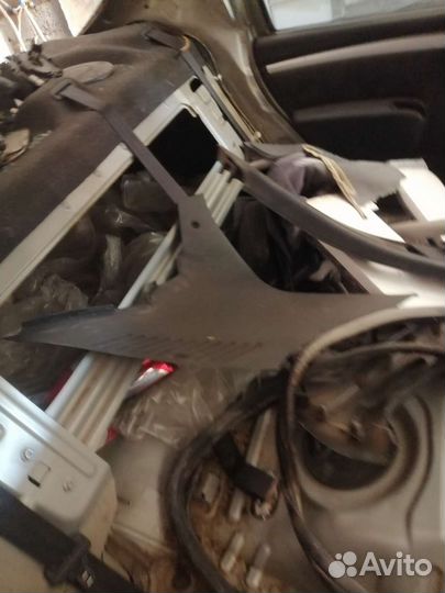 Renault logan в разборе