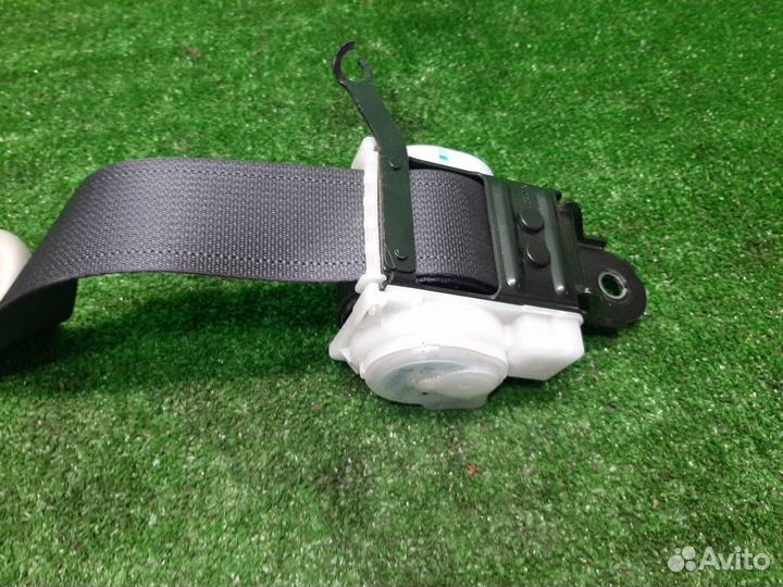 Ремень безопасности задний левый Subaru Legacy/ O