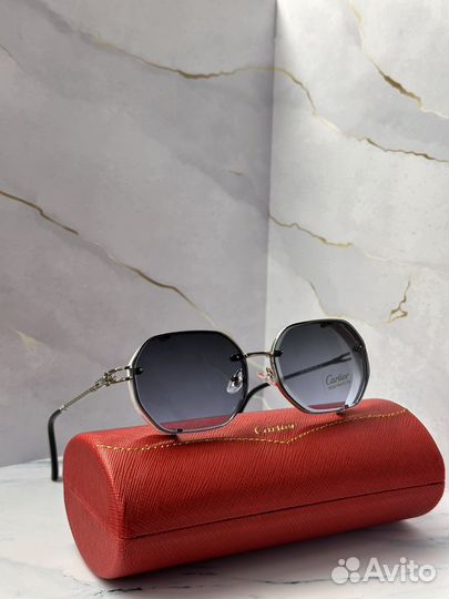 Солнцезащитные очки женские Cartier