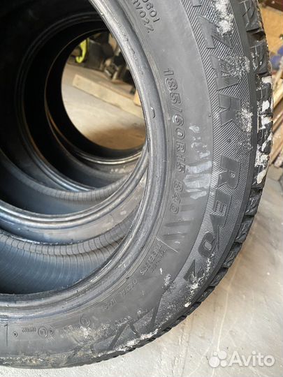 Bridgestone Blizzak Revo 969 185/60 R15