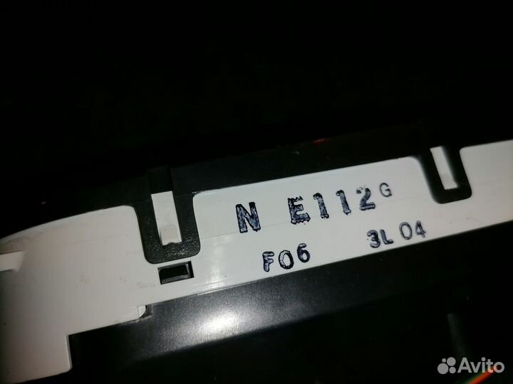 Блок управления климат-контролем Mazda Tribute EP3