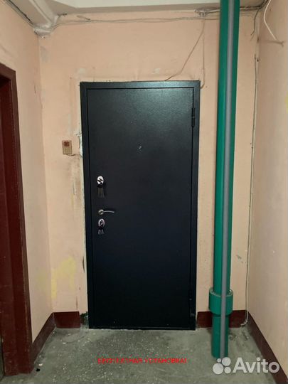 Дверь входная в квартиру с установкой