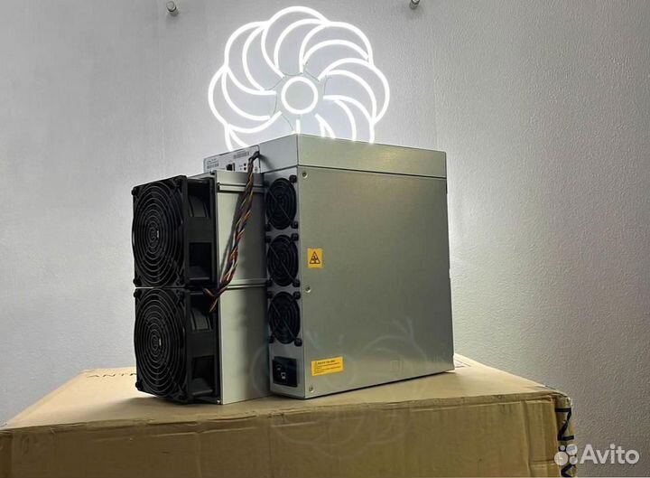 Асик AntMiner S21 188T