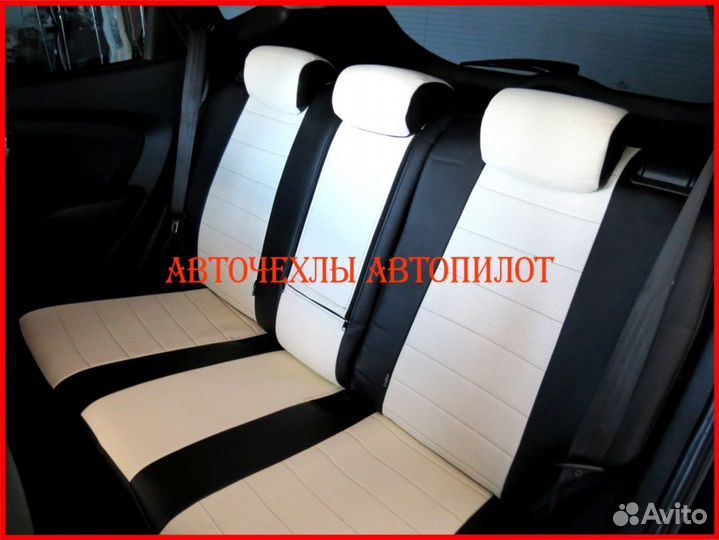 Чехлы Автопилот Hyundai ix35 из экокожи чёрно-белы