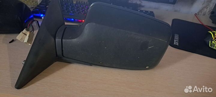 Боковое зеркало на ваз priora