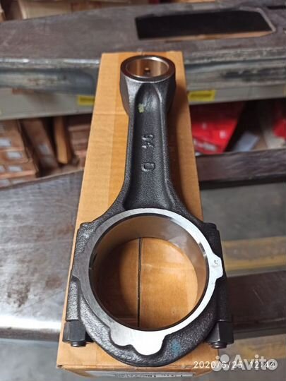 Шатун Mitsubishi 2.5 4D56 MD371001