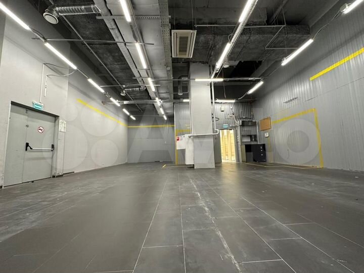 Сдам торговое помещение, 1130.3 м²