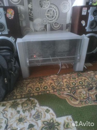 Подставка для телевизора