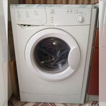 Стиральная машина indesit 5кг