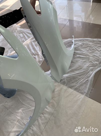 Оригинал Крыло на Toyota Camry V70