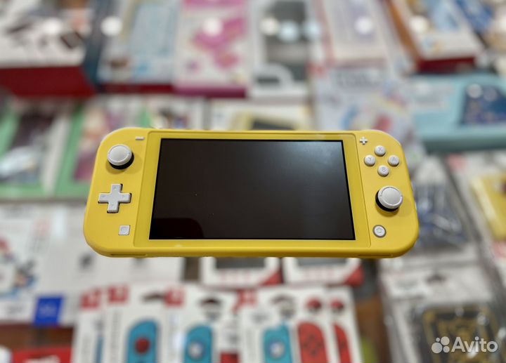 Nintendo Switch Lite (Yellow) 128gb + игры б/у