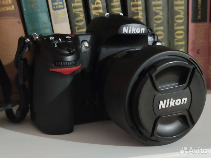 Nikon d300 + объектив 18-70мм (пробег 25,3тыс.)