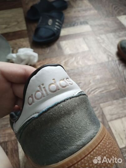 Кроссовки adidas spezial