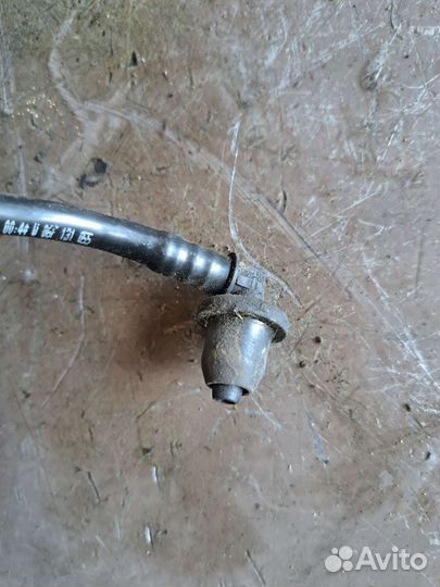 Трубка воздушная Volkswagen Passat B6