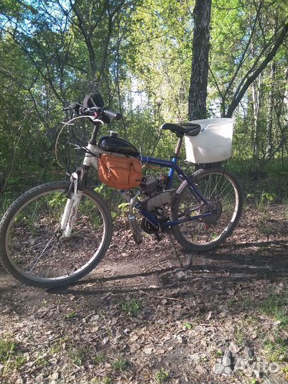 Велосипед с бензиновым мотором