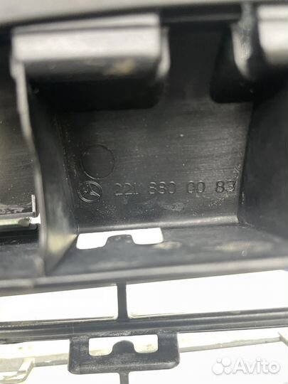 Решетка Mercedes W221 S радиатора А2218800083