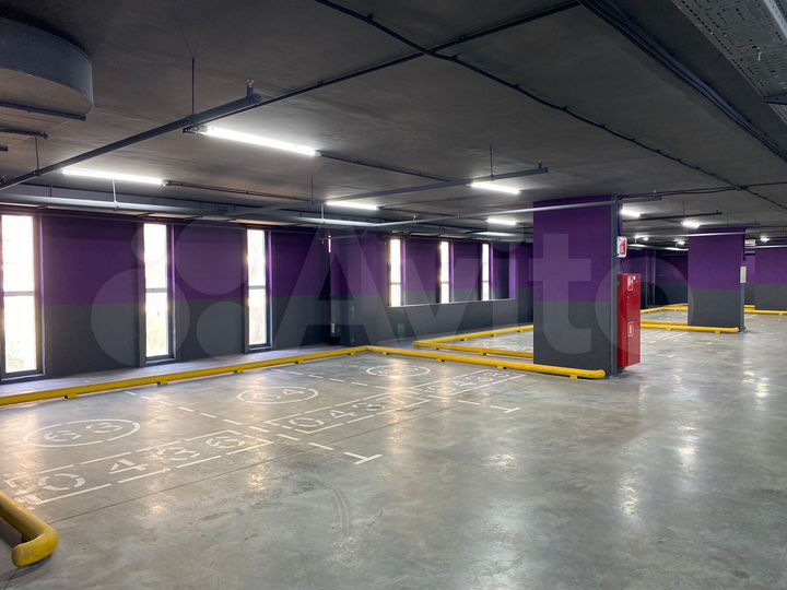 Помещение под автосалон,4000 м²