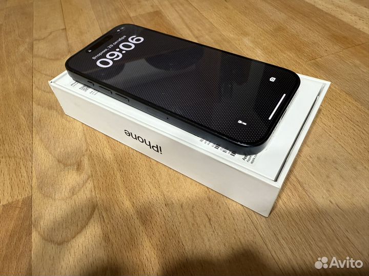 iPhone 15 Pro, 128 ГБ