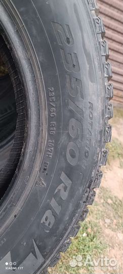 Pirelli Scorpion Ice Zero 2 235/60 R18