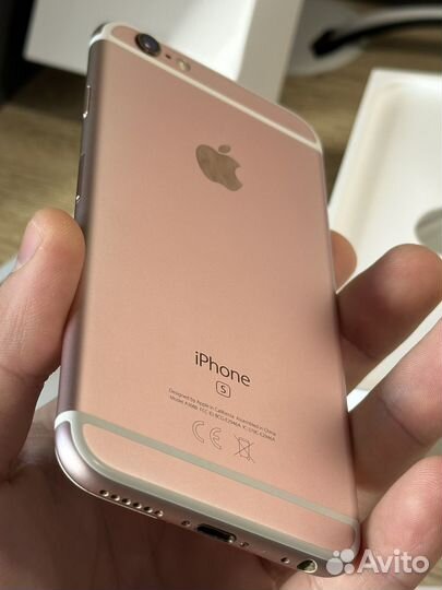 iPhone 6S, 32 ГБ