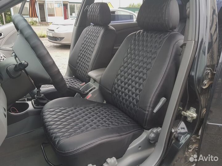 Авточехлы под автомобиль Тойота Пассо