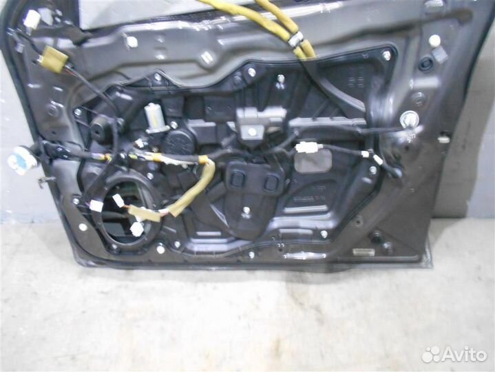 Стеклоподъемник электр. задний левый от Mazda Maz