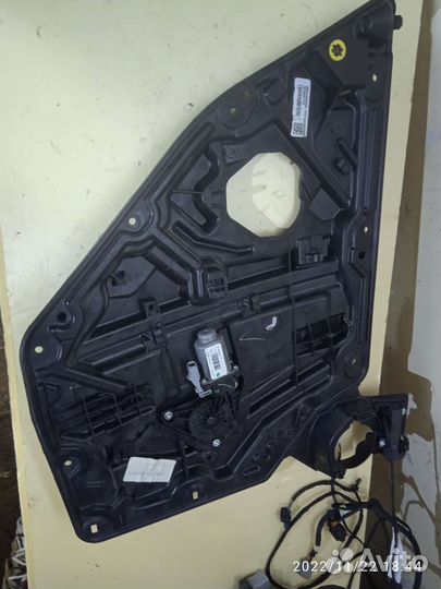 Стеклоподъемник dodge Charger LD