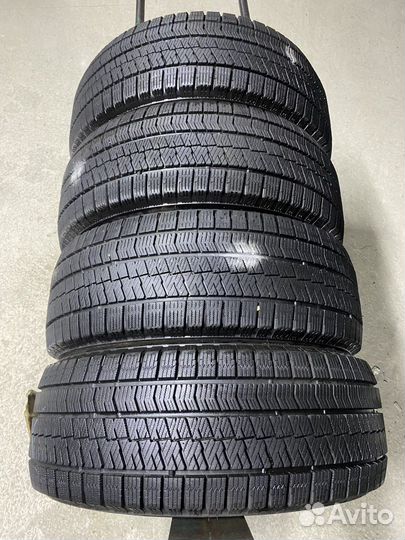 Bridgestone Blizzak VRX2 205/55 R16