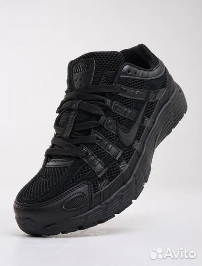 Кроссовки спортивные Nike P-6000