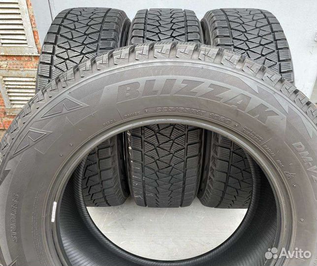 Bridgestone Blizzak DM-V2 225/65 R17 102S
