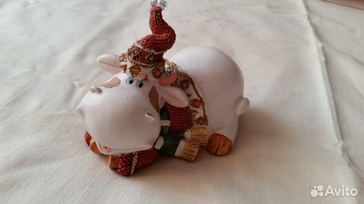 Статуэтка Бегемотик