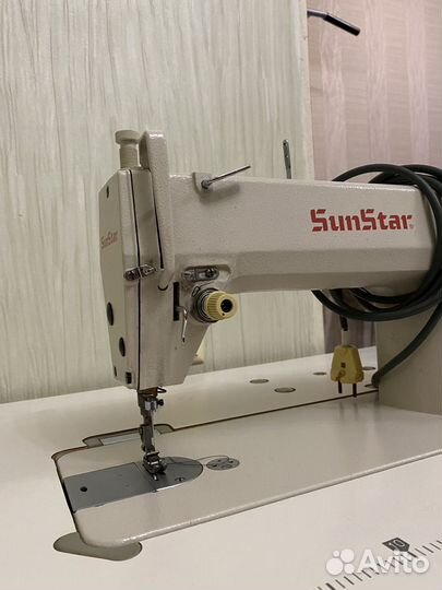 Швейная прямострочная машинка SunStar
