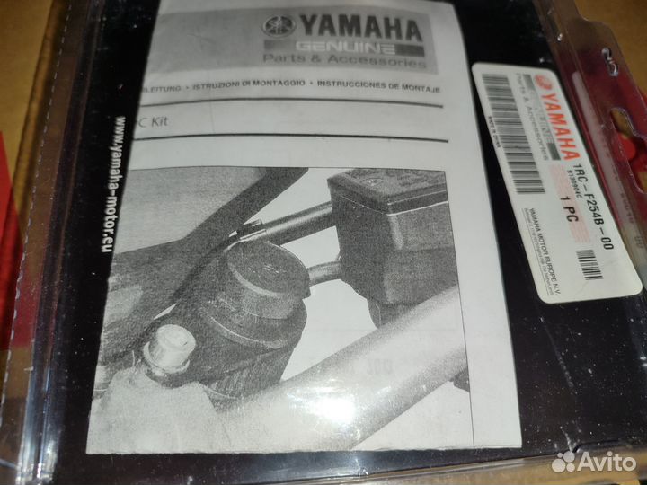 Комплект оригинальная розетка 12V Yamaha MT 09