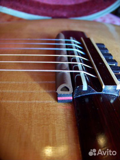 Замена струн на гитаре