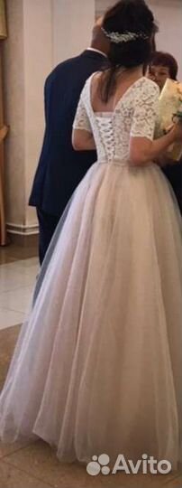 Свадебное платье 42-44 бу