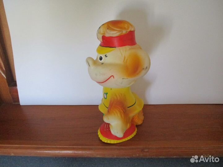 Игрушка СССР, обезьянка с ракеткой