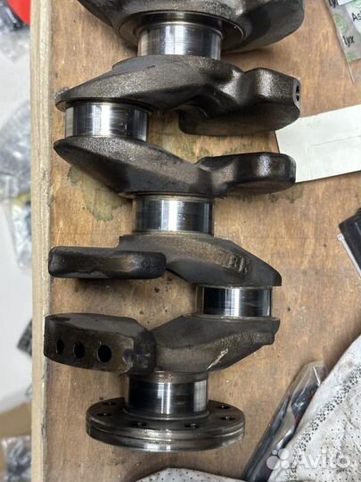 Коленвал Suzuki Grand Vitara 2.4 J24B