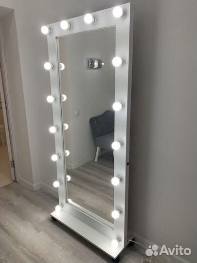 Зеркало с лампочками 182/80 на подставке