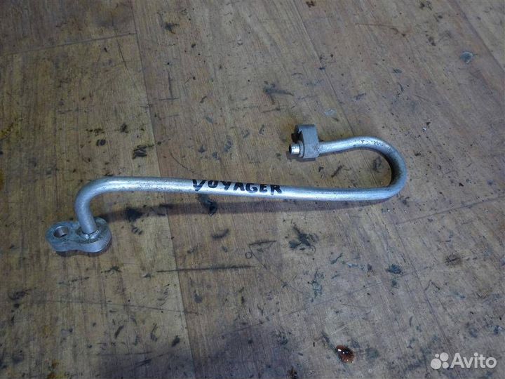 Трубка кондиционера Chrysler Voyager/Caravan 1996