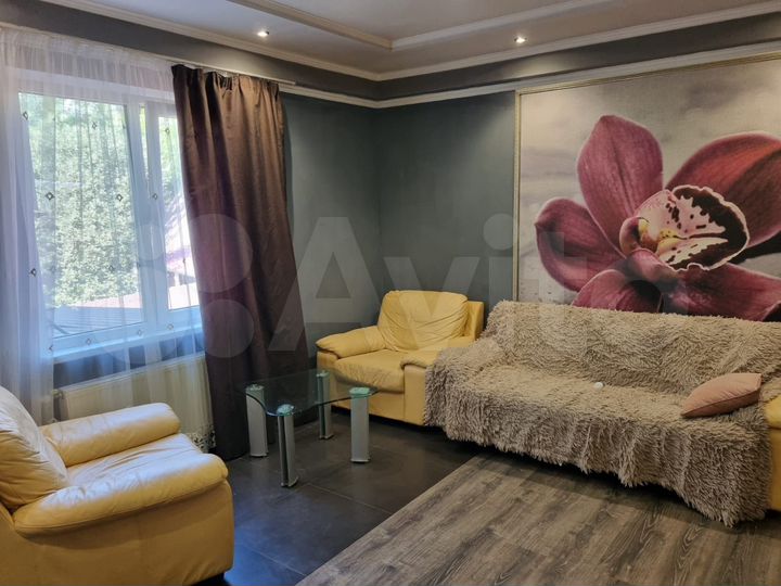 Дом 68 м² на участке 3 сот.