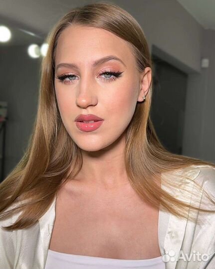 Макияж/Оформление бровей