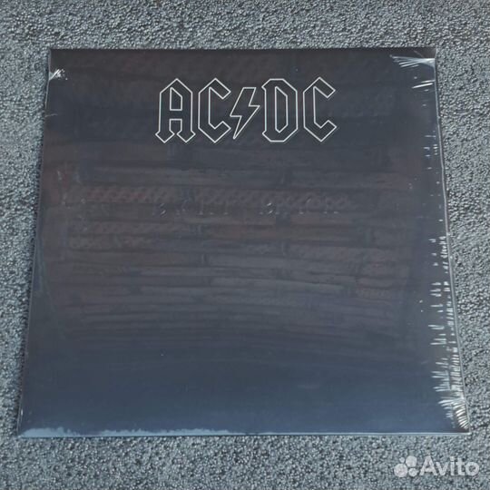 AC/DC - Back In Black (виниловая пластинка)