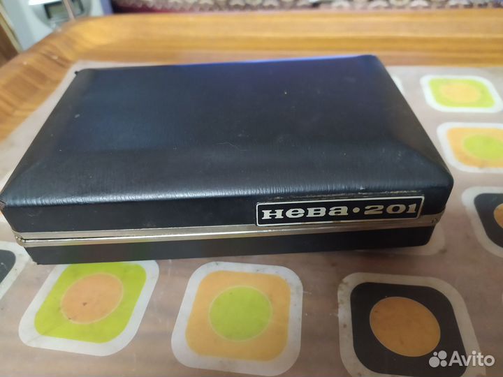 Бритва электрическая Нева 201