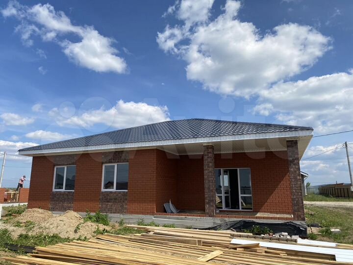 Дом 140 м² на участке 9 сот.