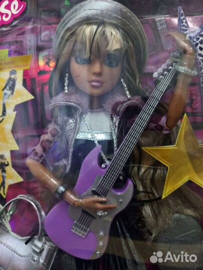 Кукла Moxie Teenz, Мокси Тинз