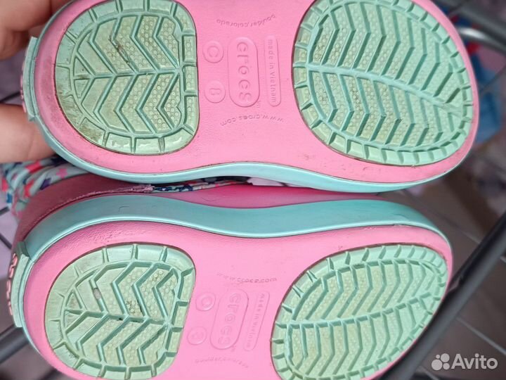 Сапоги Crocs на девочку