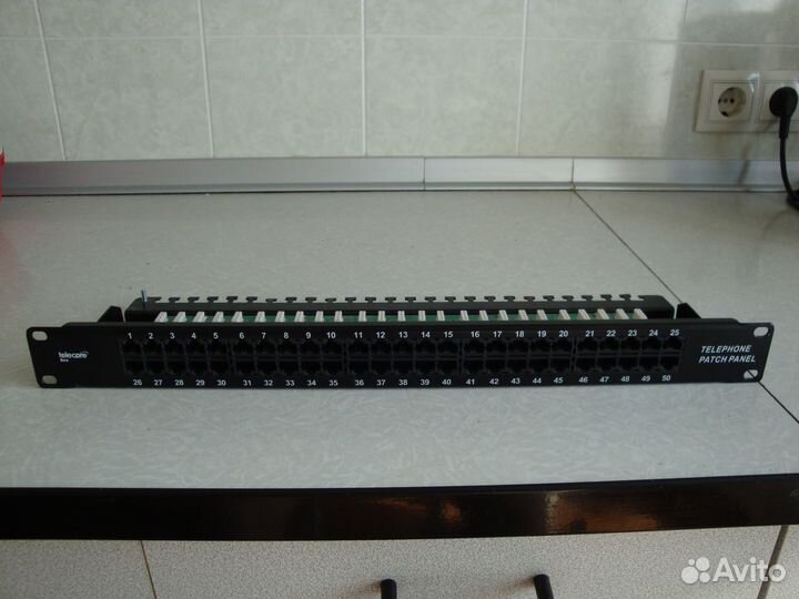 Патч панель 1 unit 50 портов телефонная